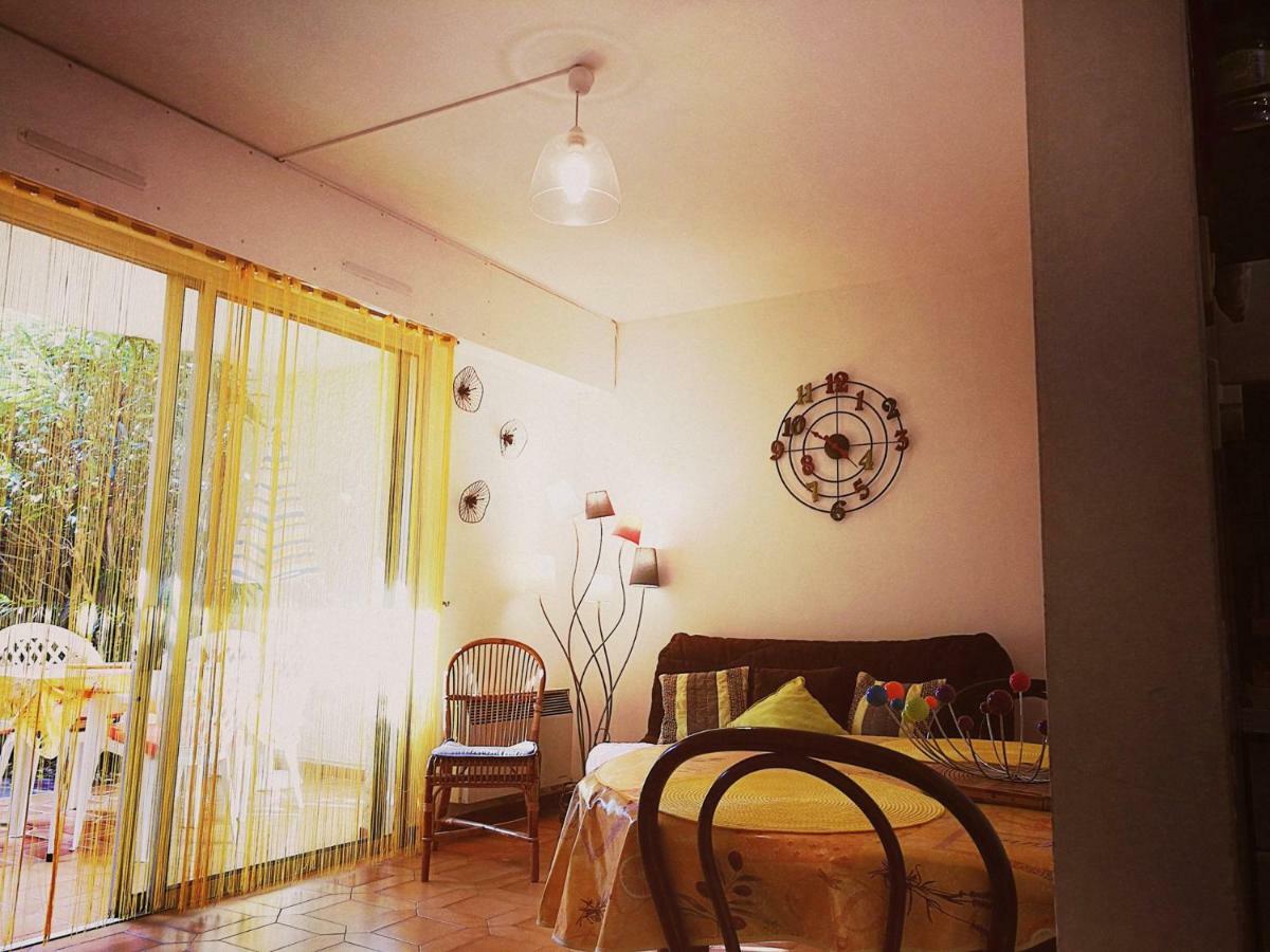 Charmant Studio Каси Экстерьер фото